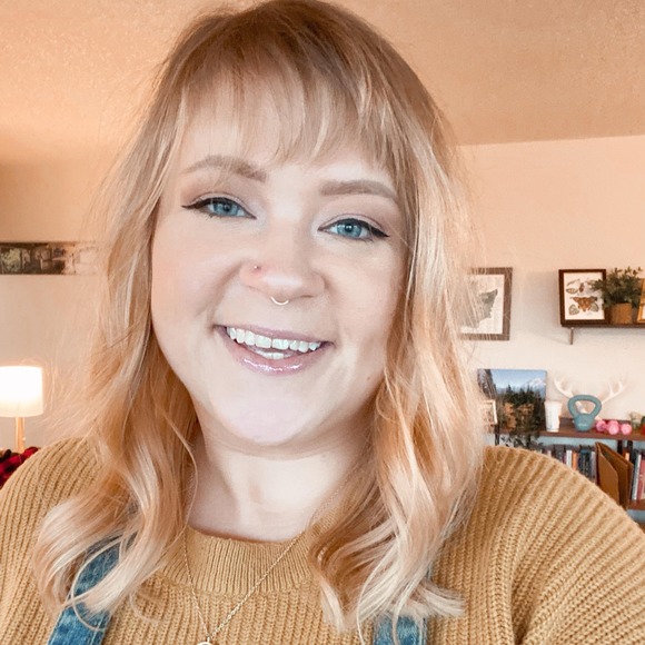 molliekaaate